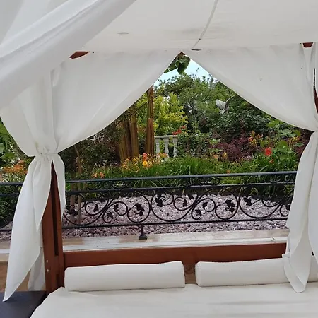 Апартамент Luxury Double Bed Apartment-studio In 